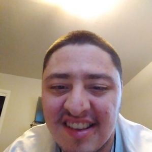 Meet your Posher, Dennis